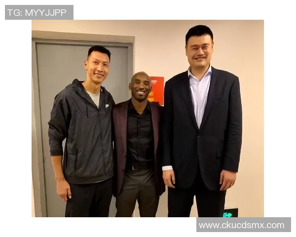 与姚明亲密接触的篮球之旅探索他的传奇人生与运动精神