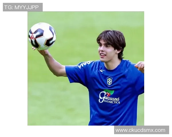 全球足球明星及其代表队伍的精彩瞬间与成就回顾 全球足球明星及其代表队伍的精彩瞬间与成就回顾